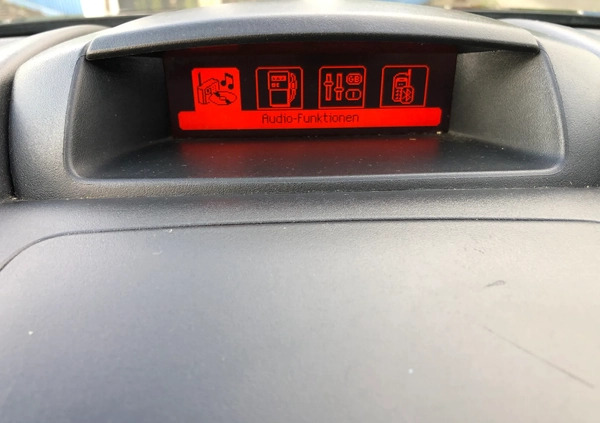 Citroen Berlingo cena 33900 przebieg: 184600, rok produkcji 2014 z Gliwice małe 781